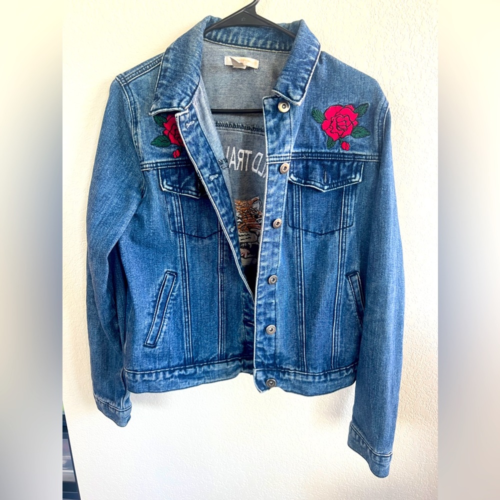 Embroidered denim jacket